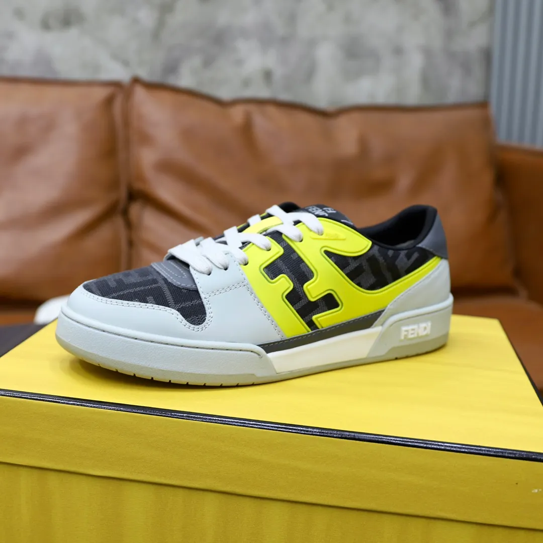 Ex-factory price: 580🔥Couple model (top original order) Brand: FENDI Size: 35-44 (customized for men 38 and 45) Grade: original order quality high version Material: imported original cowhide stitching➕ high-quality and comfortable lining original TPU lightweight non-slip outsole Style category: travel fashion casual shoes versatile trend
